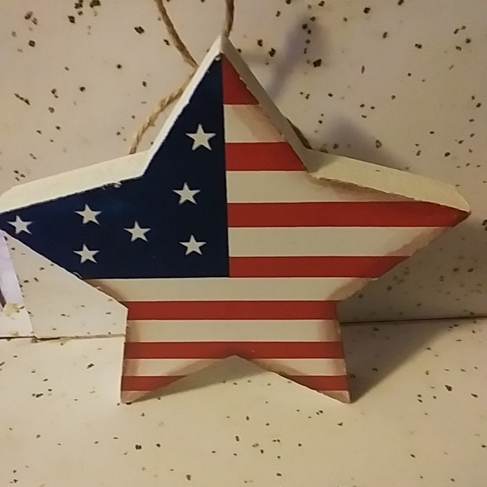 Patriotic Star Wall Decor